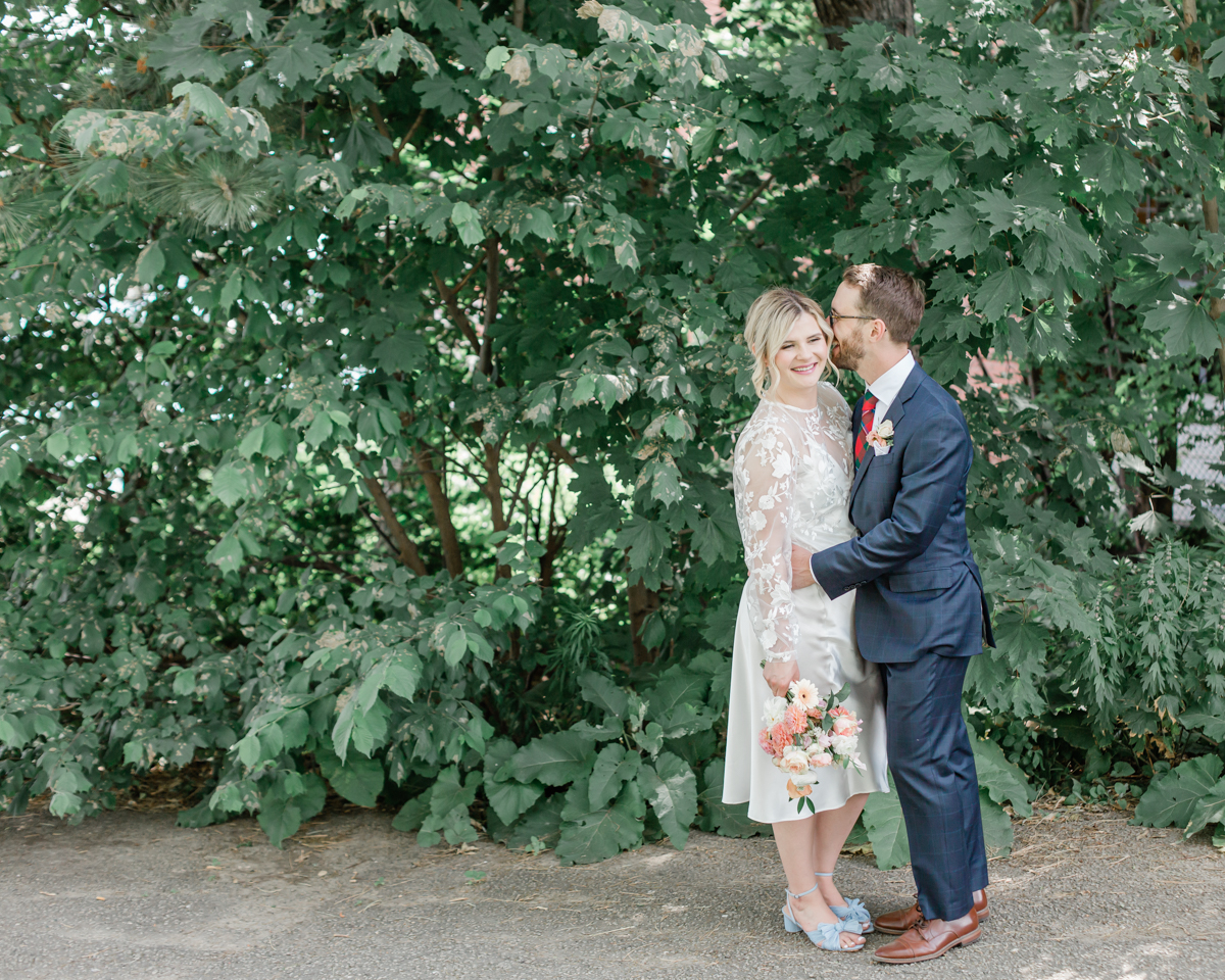 Caileigh & Garret's wedding couple portraits on Lake Ontario at the Henley Room