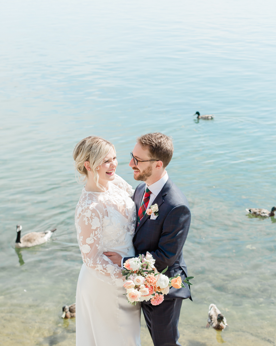 Caileigh & Garret's wedding couple portraits on Lake Ontario at the Henley Room