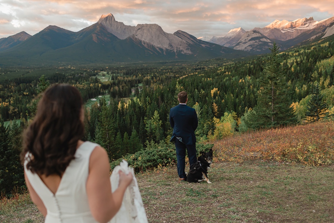 Reagan & Erin elope in Kananaskis, close to Canmore