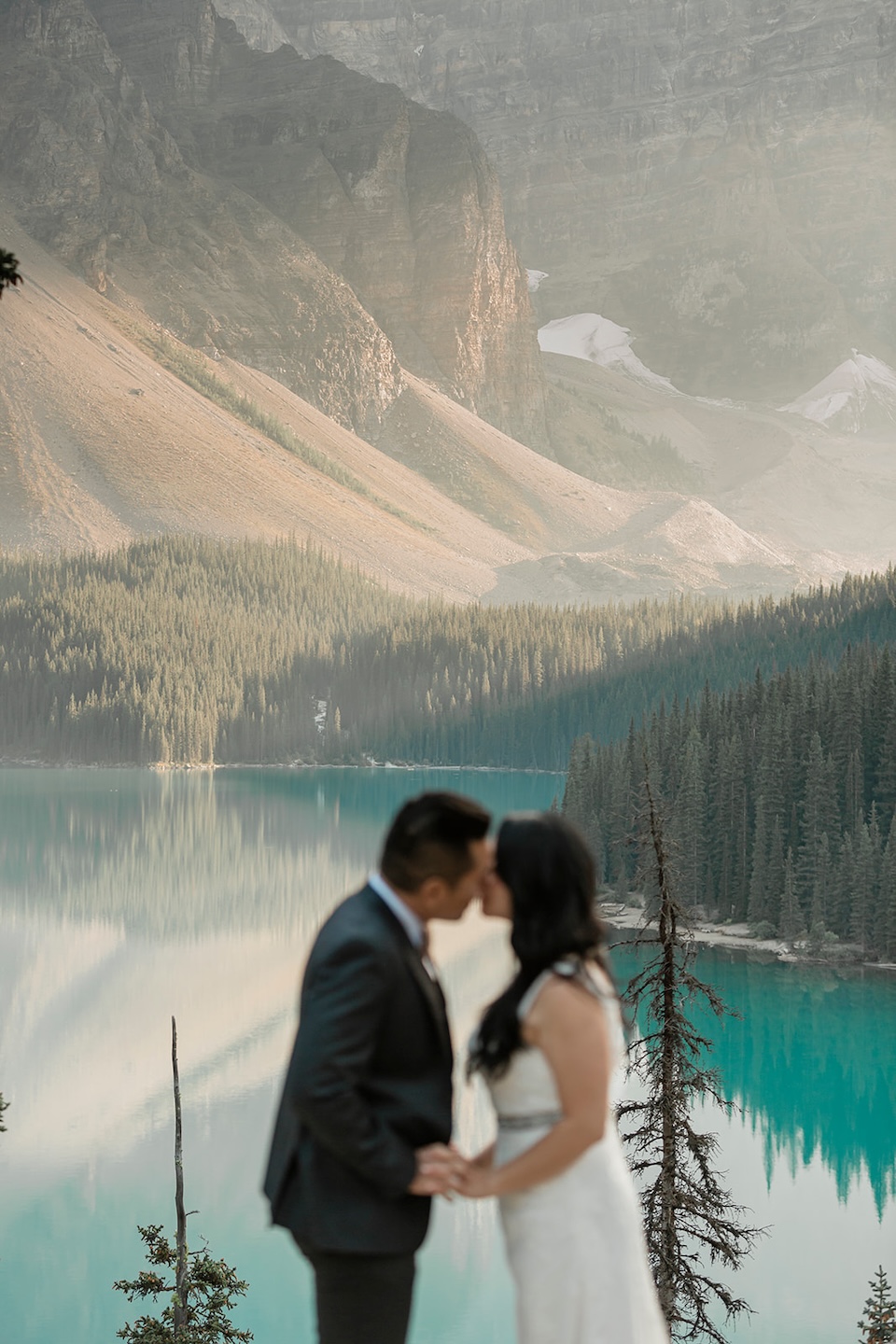 sunny and kitty's moraine lake elopement