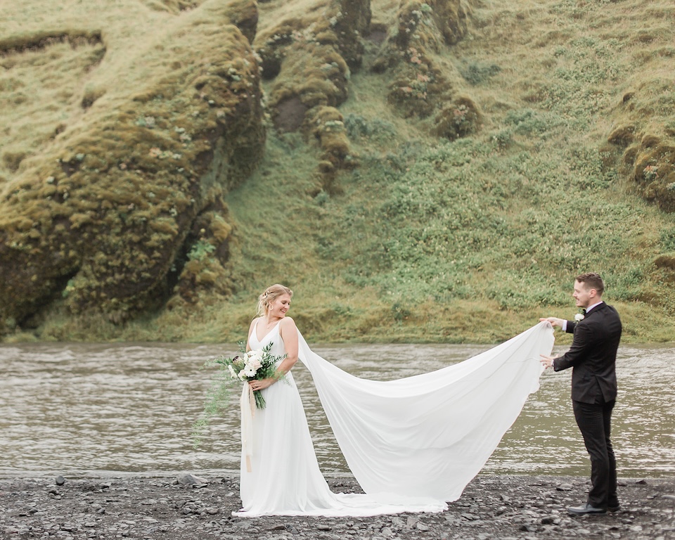 Michael and Nicole elope in Iceland