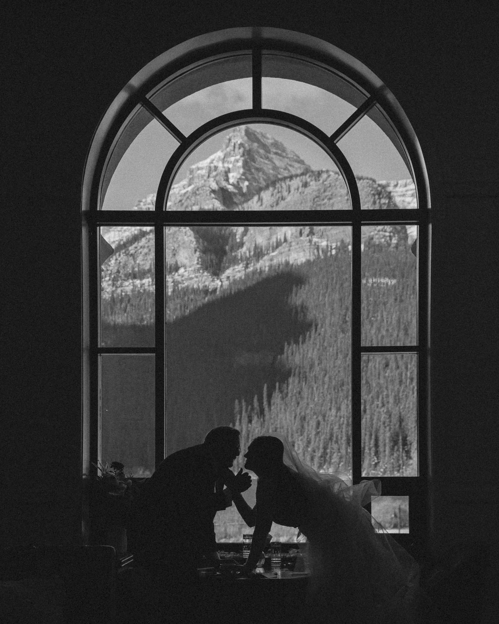Wedding portraits at brunch in the Fairview Bar and Restaurant at the Chateau Lake Louise