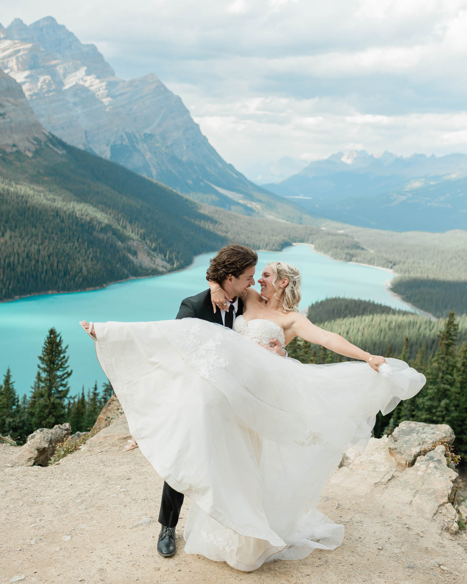 couple laughing and posing 