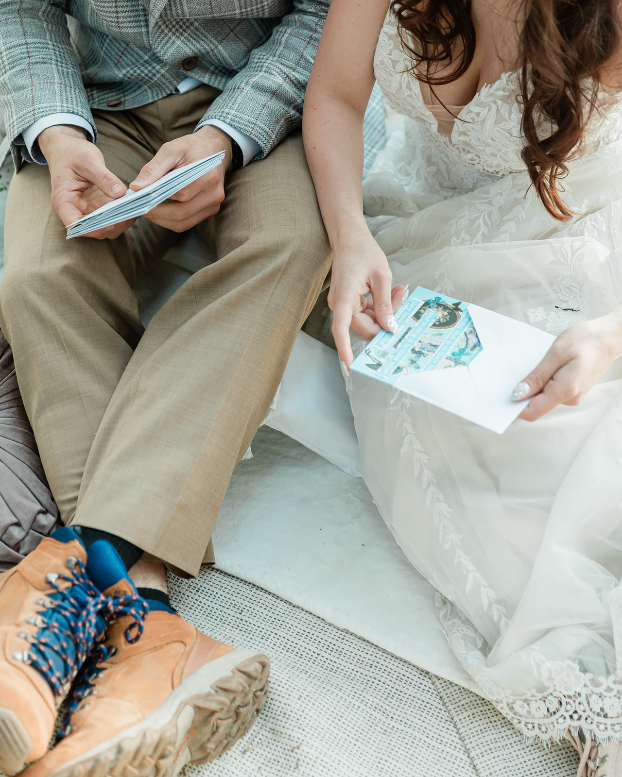 Experience this Spring Kananaskis elopement and discover why this mountain destination is an alternative to Banff for an intimate wedding.